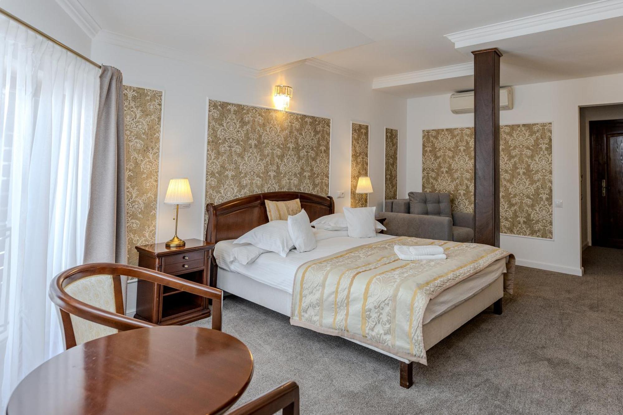 La Maison De Caroline Alba Iulia Luaran gambar