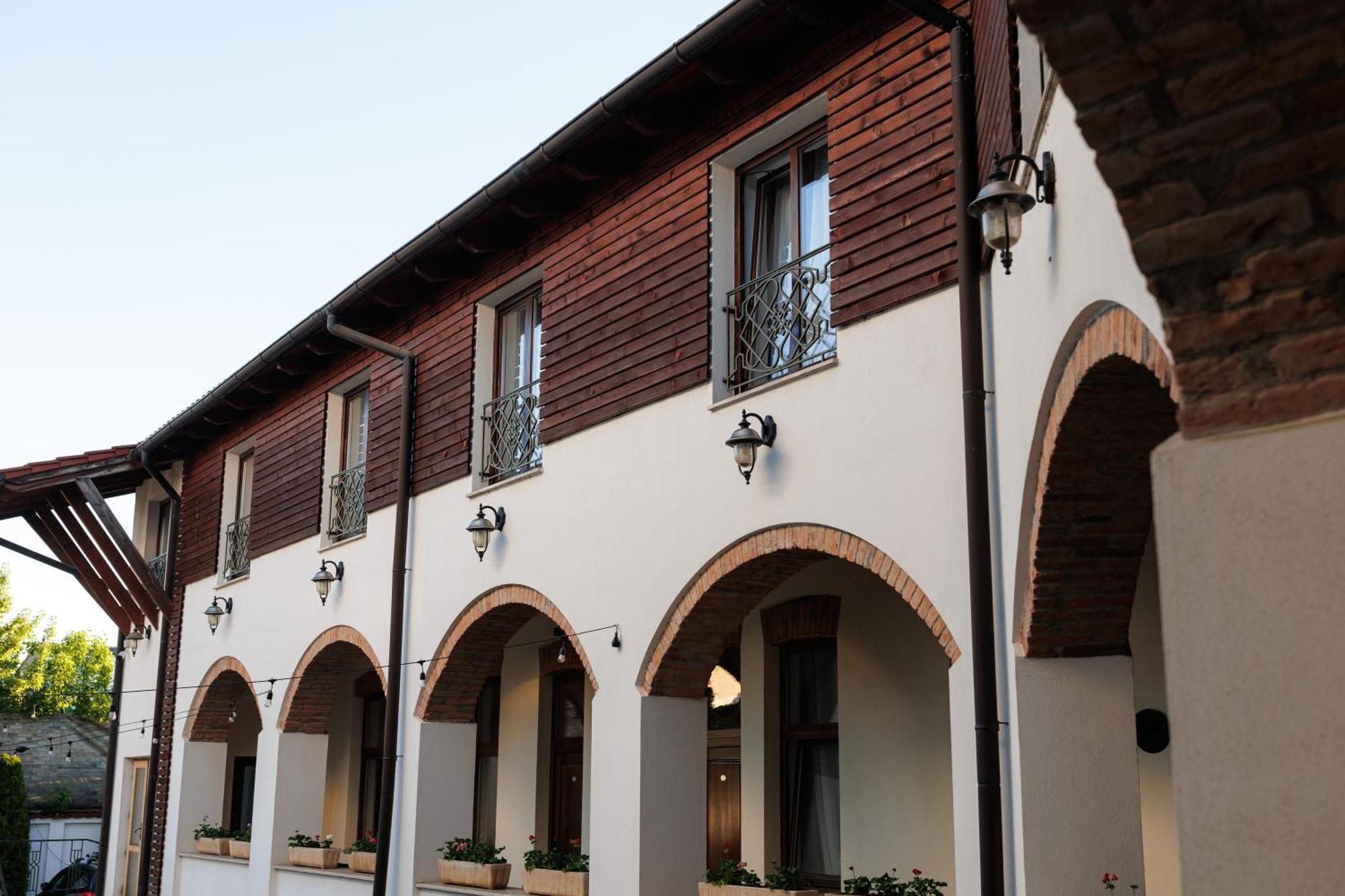 La Maison De Caroline Alba Iulia Luaran gambar