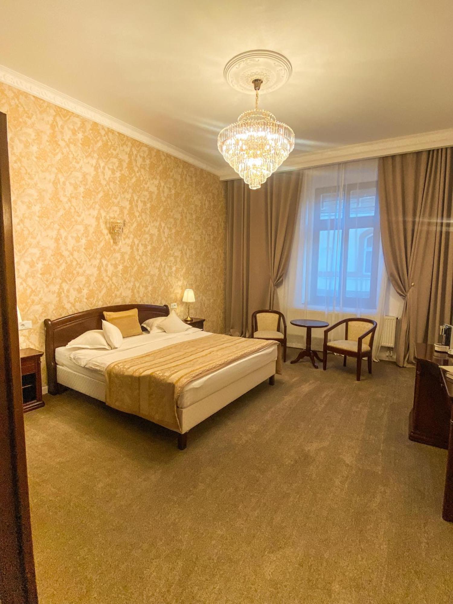 La Maison De Caroline Alba Iulia Luaran gambar